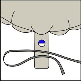 Клапан в фольгированном шарике. Шарики фольгированные надувать. Завязываем фольгированный шар лентой. Как завязывать фольгированные шары. Надуть фольгированный шар.
